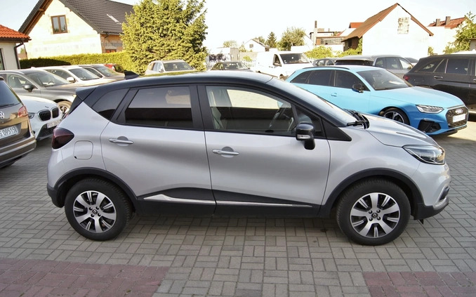 Renault Captur cena 53900 przebieg: 99936, rok produkcji 2019 z Wieruszów małe 742